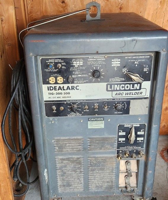 Lincoln Idealarc TIG-300/300 AC/DC Welder BUNDLE!