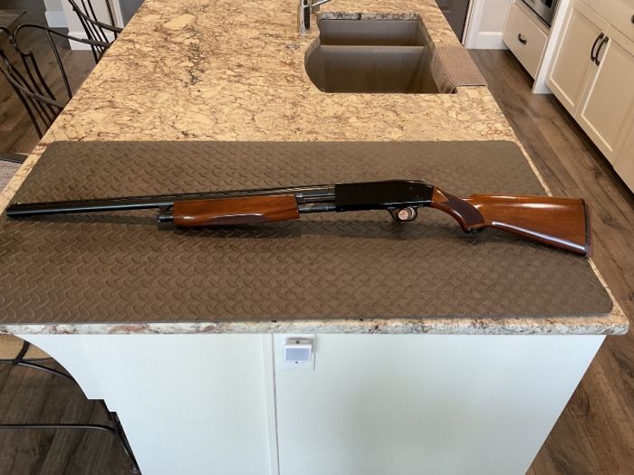 MOSSBERG 500A 12 GAUGE PUMP MADE IN 1987: