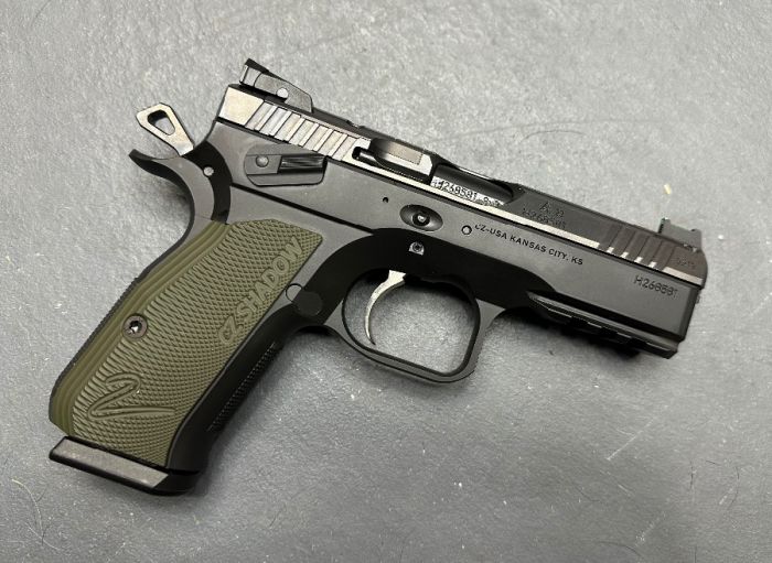 Cz shadow 2 compact