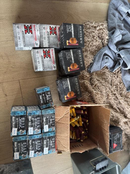 12 G 2 3/4  shotgun ammo 
