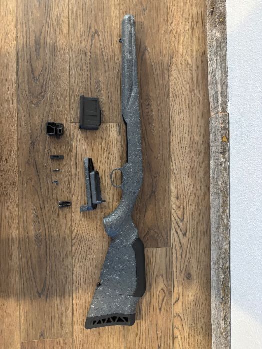 Ruger American Gen II factory stock with magazine 