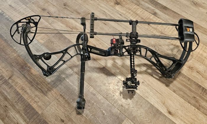 Bowtech realm sr6 loaded and ready to hunt