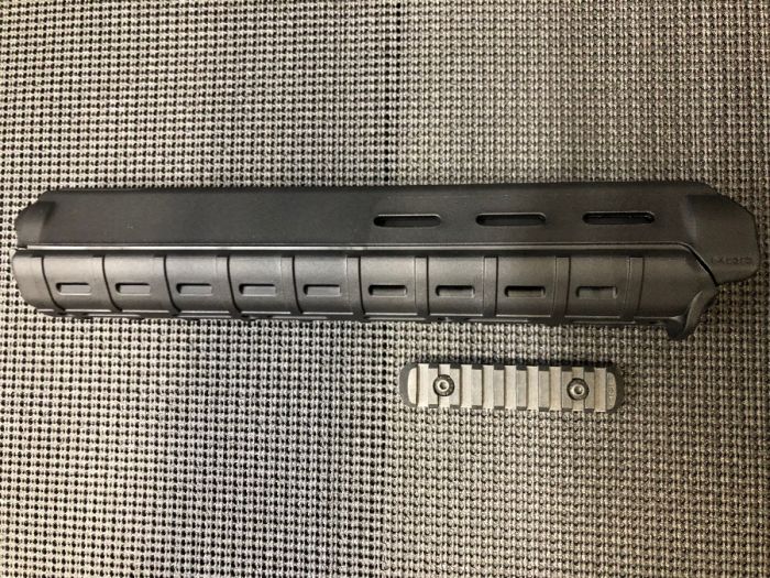 AR15 Rifle Handguard W Rail - New