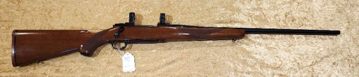 Ruger M77 7mm mag cal. Rifle 1976 tang safety