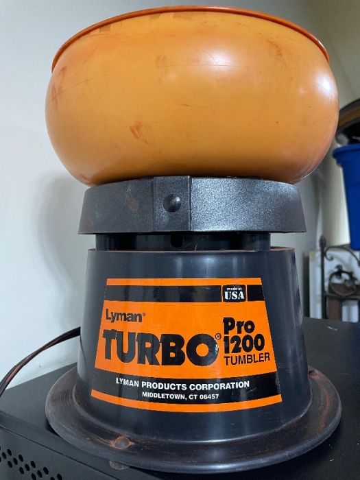 Lyman turbo 1200 pro tumbler 