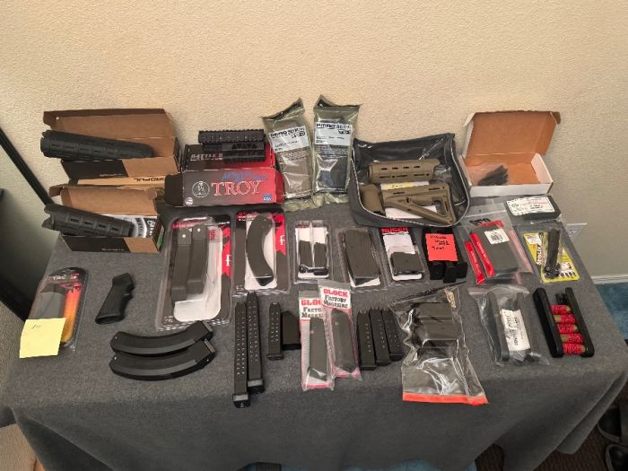 Various Glock and Ruger mags