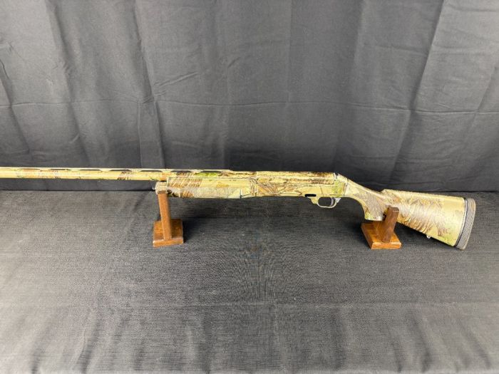 Benelli Super Black Eagle 12 Gauge – 28&quot; – Camo – 