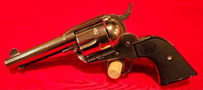 RUGER NEW VAQUERO 45 COLT TI-2522