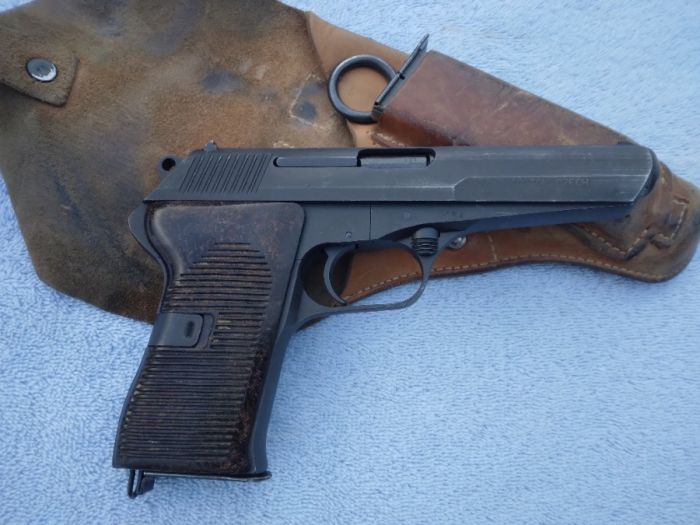 CZ-52