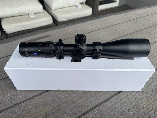 Zeiss Conquest V4 (4-16*50) with Zeiss Rings