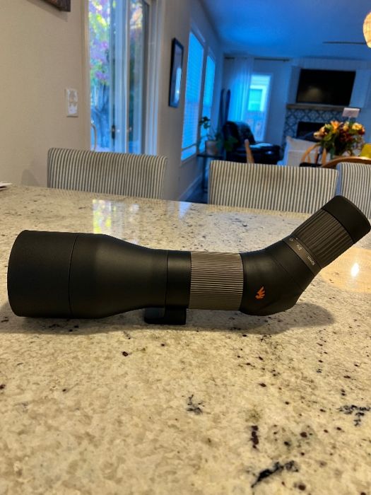 Revic Spotting Scope