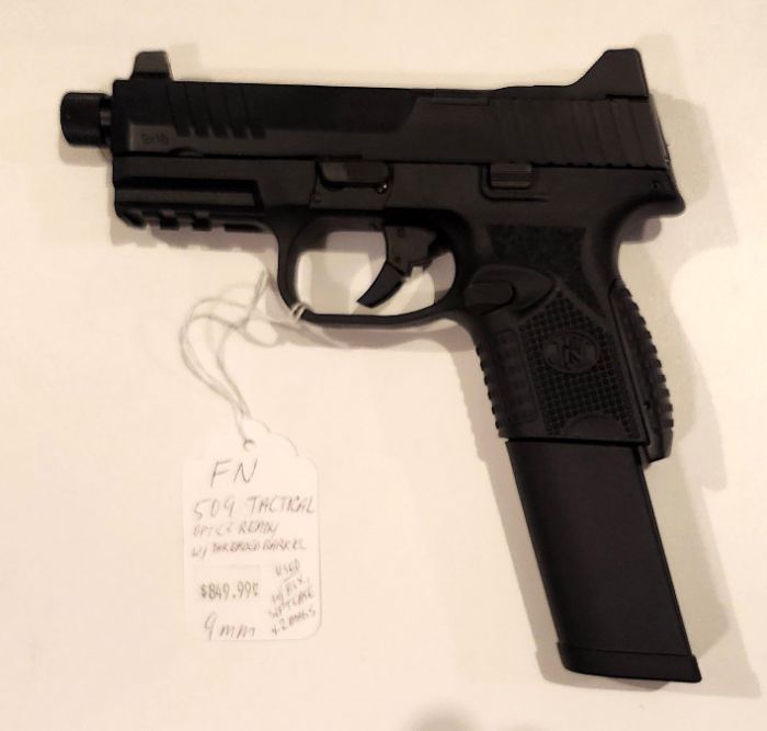 FN 509 Tactical 9mm pistol w/threaded barrel