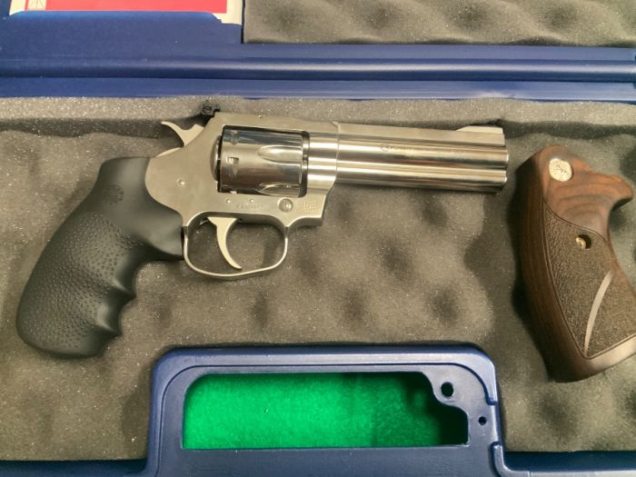 Colt King Cobra target