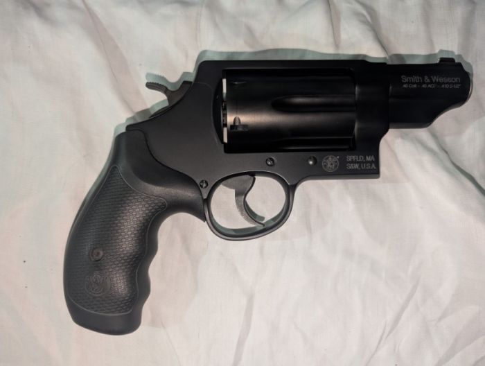 Smith and Wesson Governor