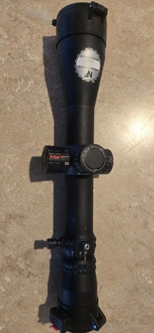 Nightforce NXS 2.5-10x42 MOAR