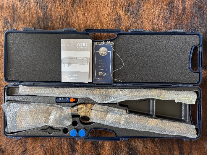 Like New Beretta A391  Xtrema2 12 ga