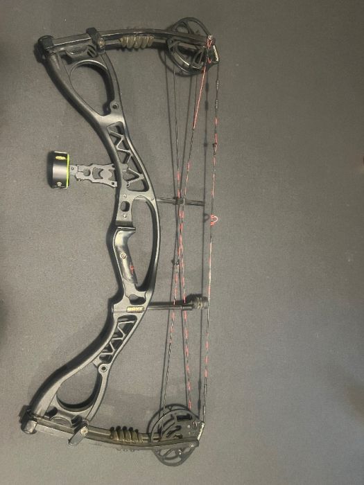 Hoyt Charger