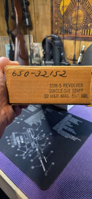 New In Box Ruger Single Six 32H&amp;Rmag 