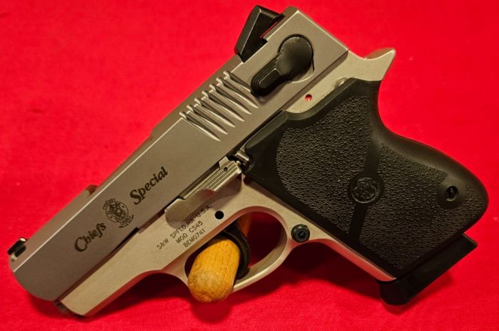 SMITH &amp; WESSON CS45 45 ACP W/ BOX 4 MAGS TI-1395