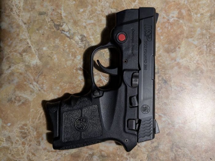 S &amp; W Bodyguard 380