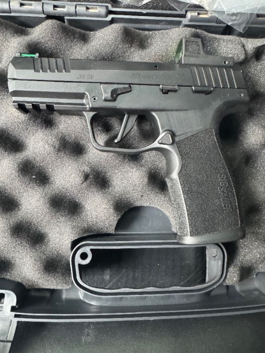 Sig 322 w/romeo zero elite red dot 