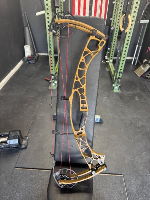 Hoyt Alpha X 70-80#