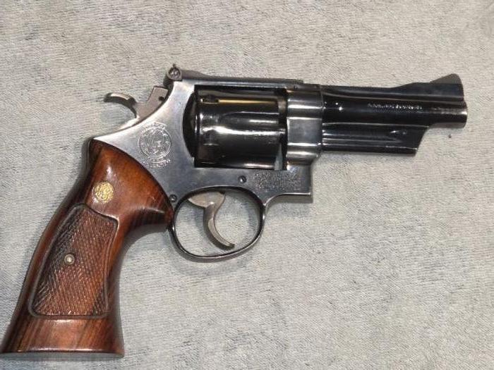 Smith&amp; Wesson 27-2