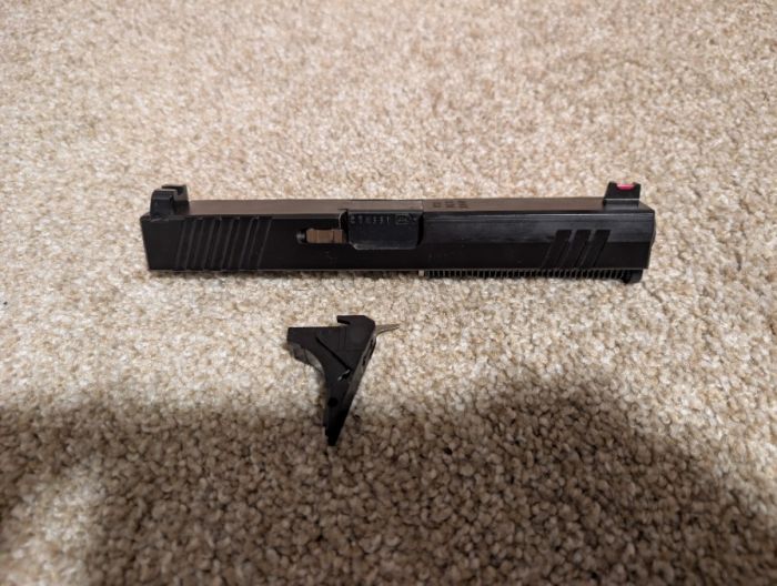 Glock 22 .40 slide, parts, and mags