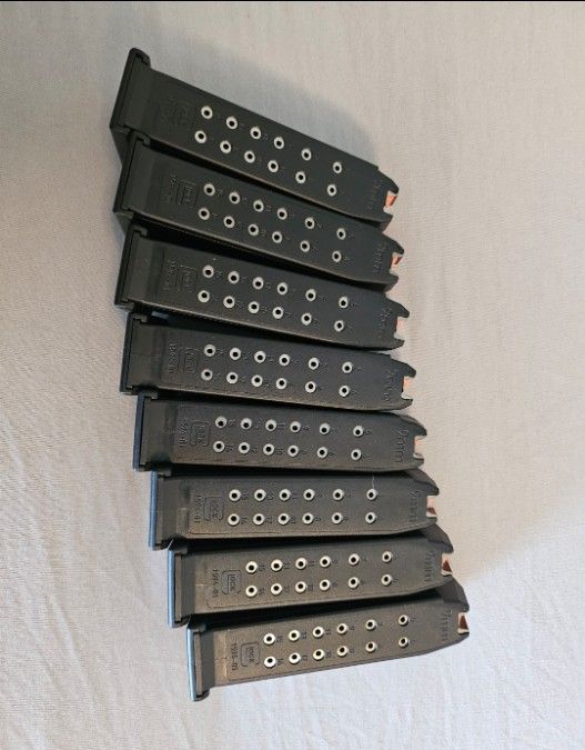 8 Factory Glock 19 magazine gen 5