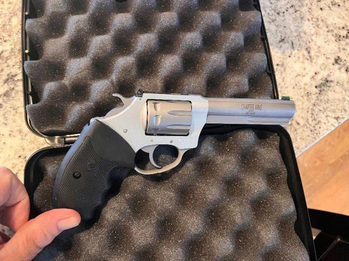 Charter Arms Pathfinder Target NIB .22lr Revolver