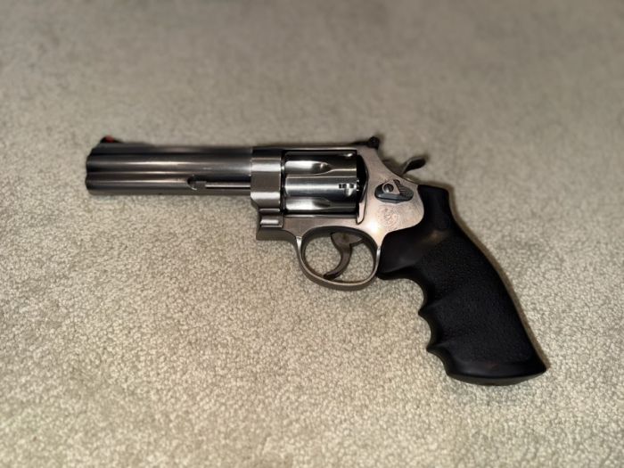 S&amp;W 629 Classic