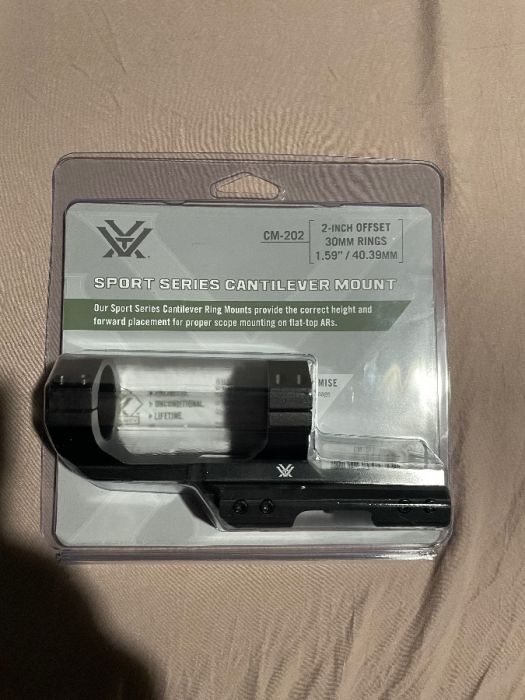 Vortex cantilever mount