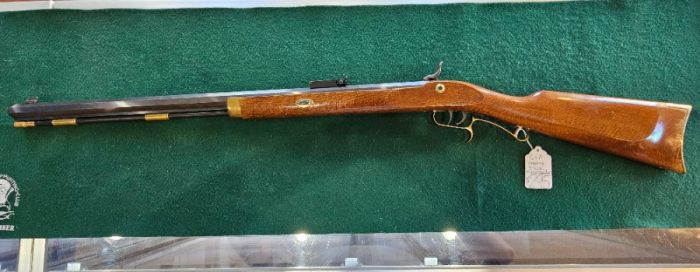 CVA HAWKEN 54CAL MUZZLE LOADER